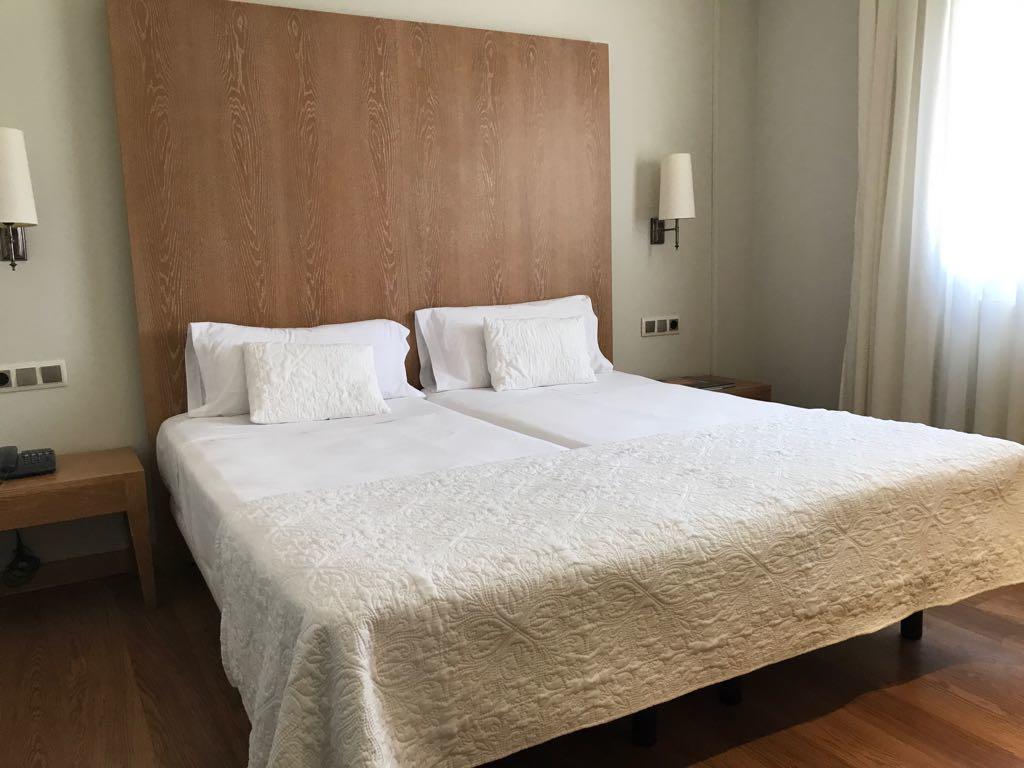 Hotel Entredos Guijuelo Zewnętrze zdjęcie