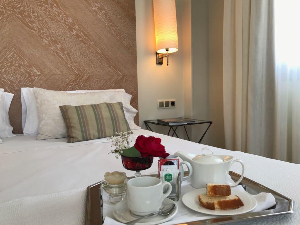 Hotel Entredos Guijuelo Zewnętrze zdjęcie